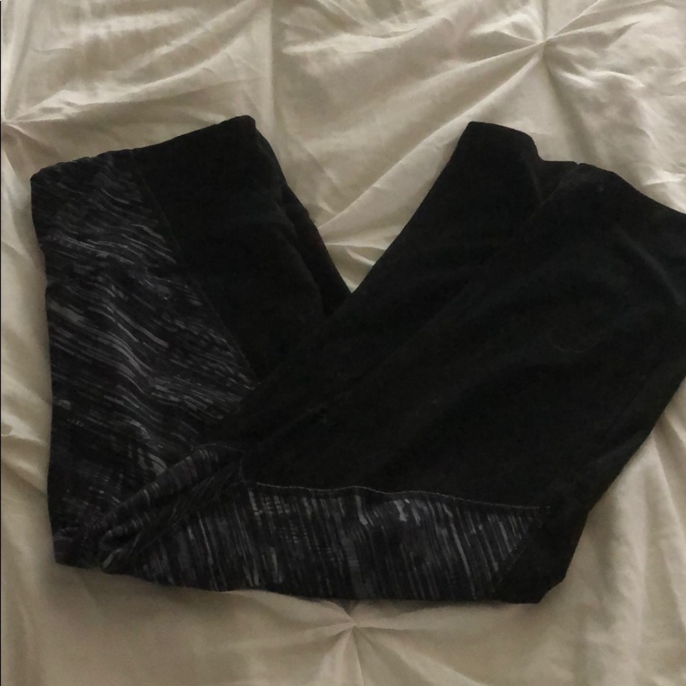 Champion capri workout leggings